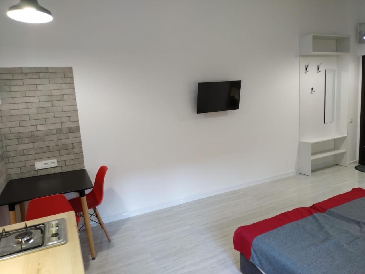 Apartment For Rent In The City Center Of Kharkiv K18 Elinaflats Bagian luar foto